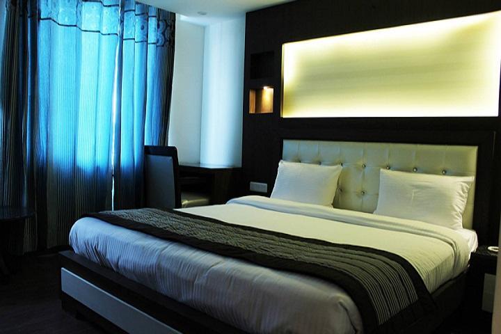 Hotel Opulence Pathankot Luaran gambar