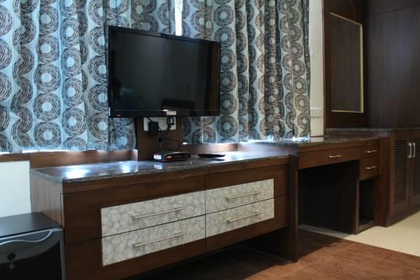 Hotel Opulence Pathankot Luaran gambar